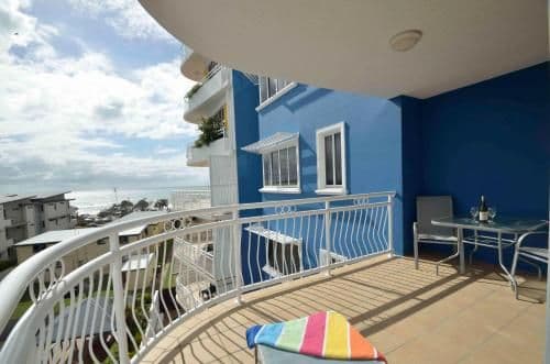 Deluxe One-Bedroom Apartment