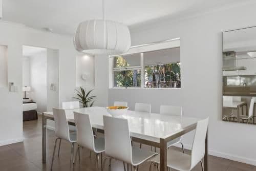 Three-Bedroom Apartment with Balcony - Penthouse