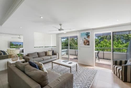 Three-Bedroom Apartment with Balcony - Penthouse