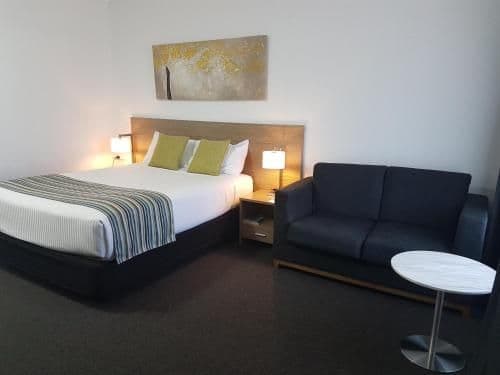Executive Queen Room