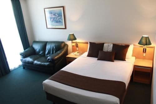Executive Queen Room