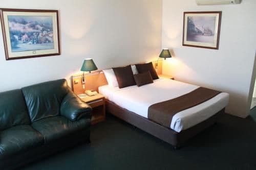 Executive Queen Room