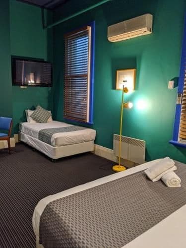 Studio Suite - Mirka's Studio