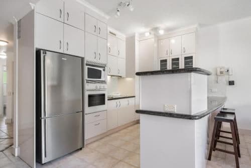 Three-Bedroom Apartment - Mid Level