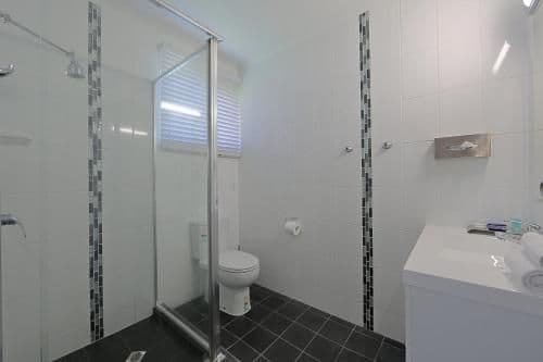 Queen Suite