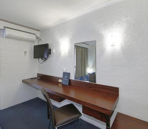 Queen Suite