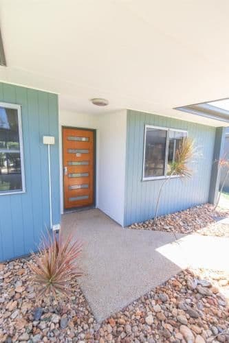 Family Bungalow with Spa Bath