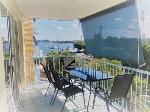 Apartment with Balcony