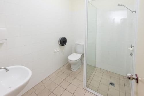 Family Room with Private Bathroom (4 Guests)