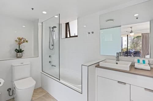 Two-Bedroom Apartment with Partial Ocean & Hinterland View