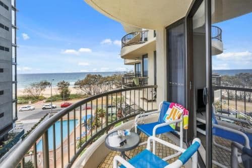 Two-Bedroom Apartment with Partial Ocean & Hinterland View