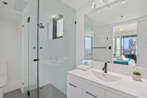 Two-Bedroom Apartment with Partial Ocean & Hinterland View