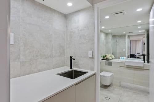 Two-Bedroom Apartment with Partial Ocean & Hinterland View