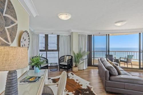 Three-Bedroom Apartment with Ocean View