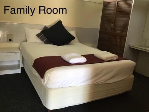 Family Room (2 Adults + 2 Children Non Pet Friendly)