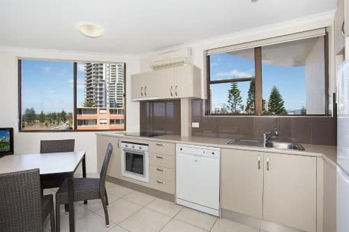 One-Bedroom Apartment with Balcony and Ocean View