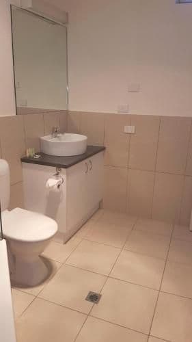 Studio with Spa Bath