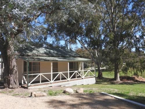 One-Bedroom Self Contained Spa Cottage