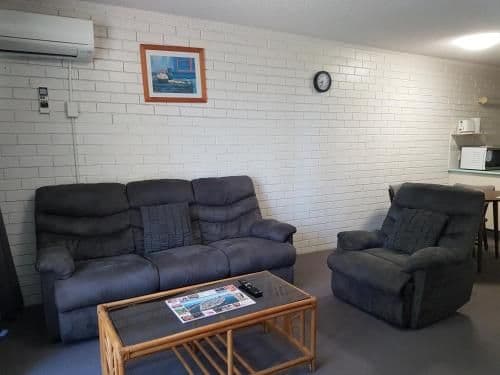 Budget One-Bedroom Apartment