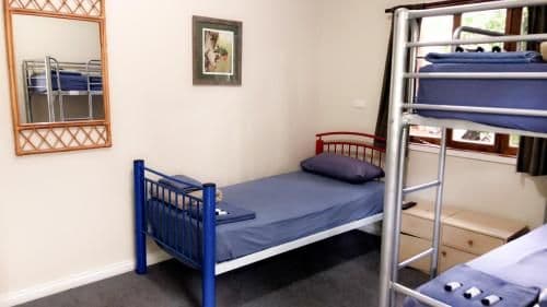 Deluxe Triple Room with Private Bathroom