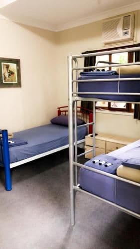 Deluxe Triple Room with Private Bathroom