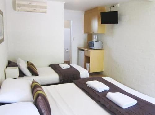 Triple Room