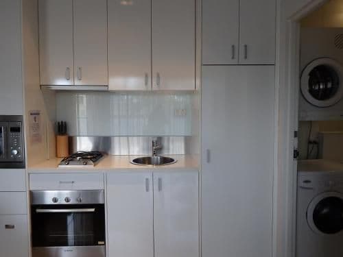 Deluxe One-Bedroom Apartment
