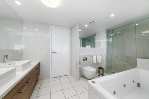 Three Bedroom Superior Apartment with Ocean View