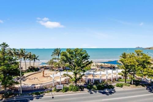 Three Bedroom Superior Apartment with Ocean View