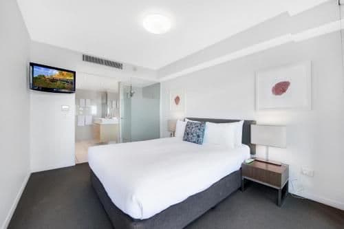 Two-Bedroom Apartment with Partial Ocean View