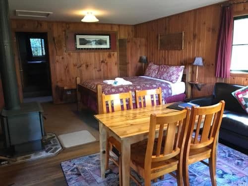Tallow-wood Spa Cabin