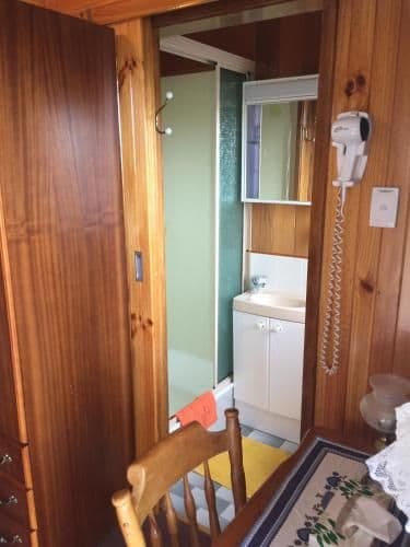 Standard Twin Shared Bunk Room