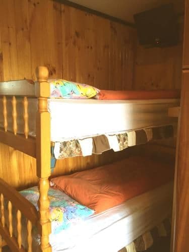 Standard Twin Shared Bunk Room