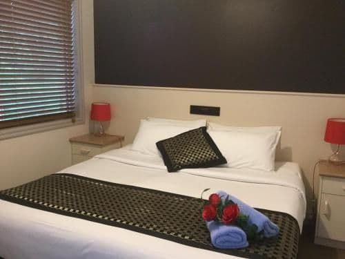 Executive King Room with Spa Bath