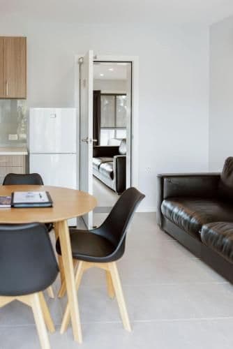 Studio Apartment - Interconnecting