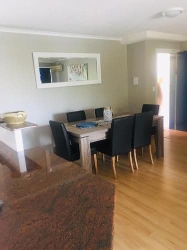 2 Bedroom Apartment with Garden View (1)