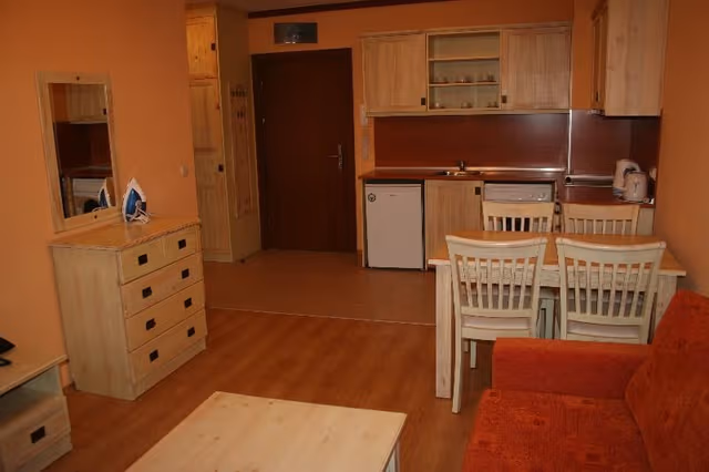 APARTMENT ONE BEDROOM
