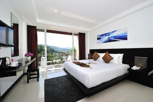Deluxe Double or Twin Room