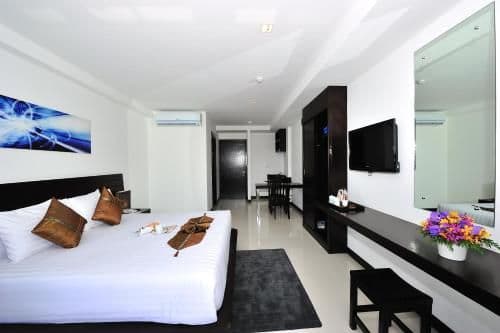 Deluxe Double or Twin Room