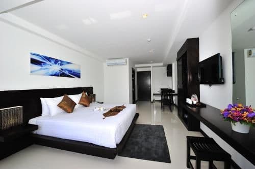 Deluxe Double or Twin Room