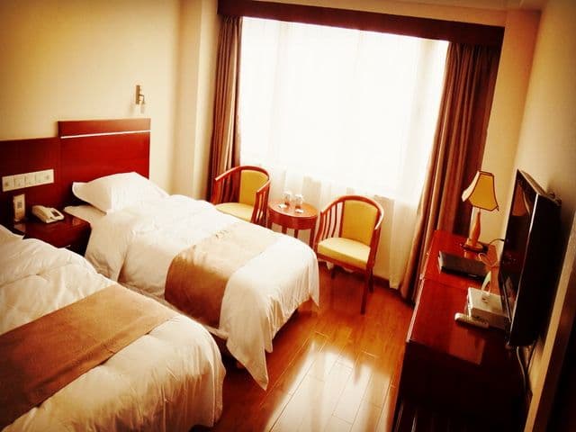 Zhi Yuan Lou Hotel - Qingdao