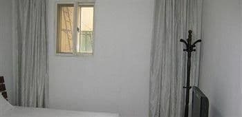 Qingdao Heng He Four Business hotel