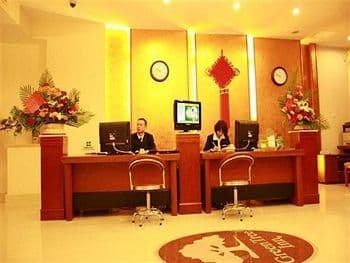 GreenTree Inn Weifang Railway Station Hotel