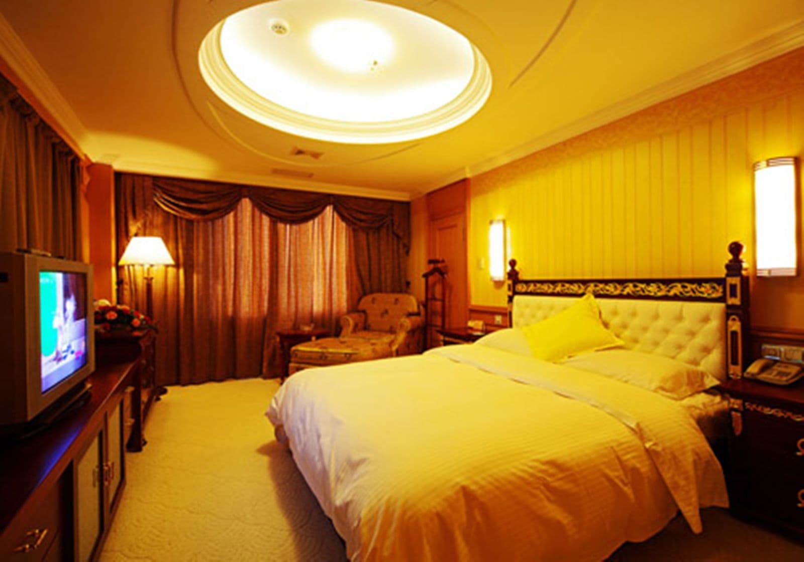 Zhonglian International Hotel