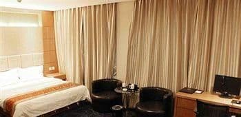 Yinchuan Lang Yue Hotel