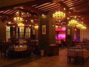 New Metropolis Entertainment Hotel