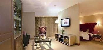 Shenyang Jinbi Ocean Star Holiday Hotel