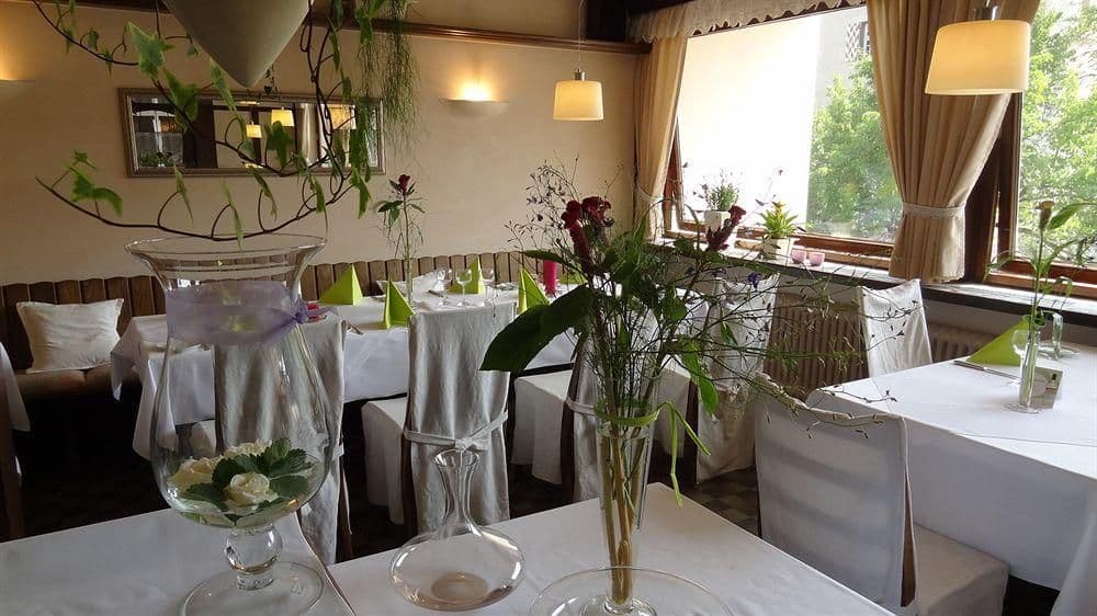 Privathotel-Restaurant zur Freystatt am Wasserschloss Privathotel-Restaurant zur Freystatt am Wasserschloss