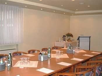 Hotel Am Lunik Park