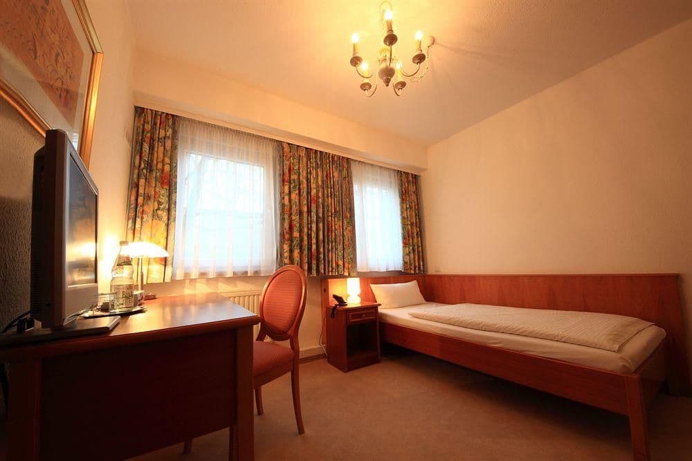 Altstadthotel F